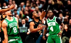 开云下载-凯尔特人队防守进一步巩固，球队团结一致