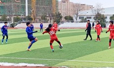 开云体育在线-足球队积极备战，坚决力争夺冠殊荣