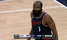 开云体育平台APP-快船大胜火箭，战绩追平西部半决赛