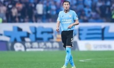 开云官网-包含大连一方主场惨败，球队表现低迷面临严峻考验的词条