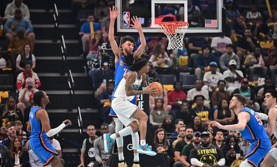 灰熊主场大胜马刺，终结五连败