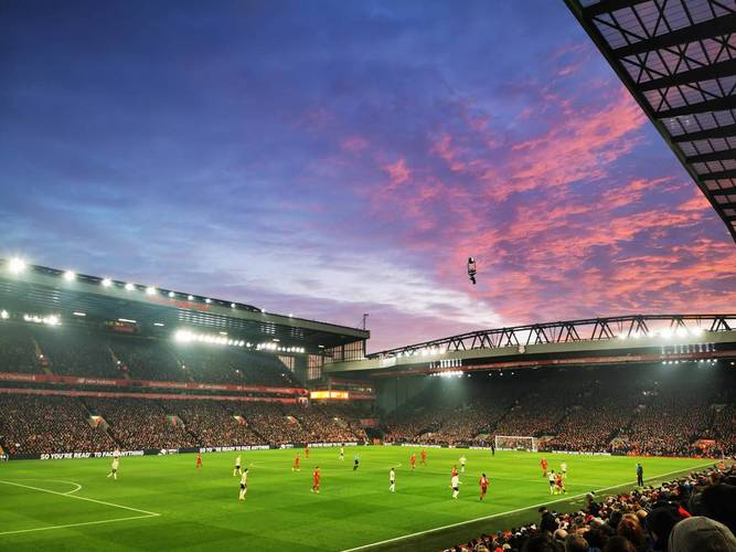 利物浦客场大胜水晶宫,保持不败 利物浦客场大胜水晶宫,保持不败