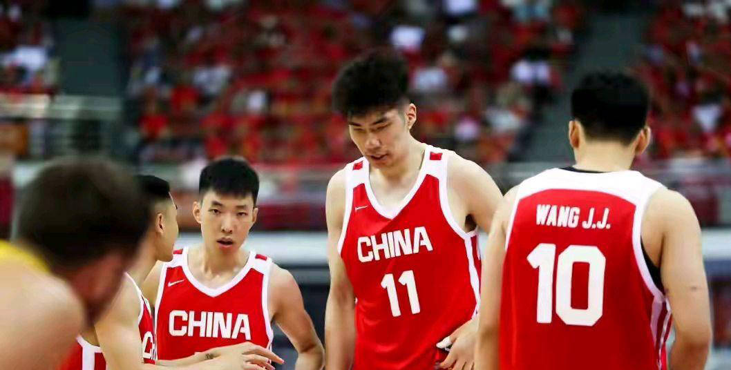 安徽男篮实力强劲,轻松获得比赛胜利 安徽男篮实力强劲,轻松获得比赛胜利