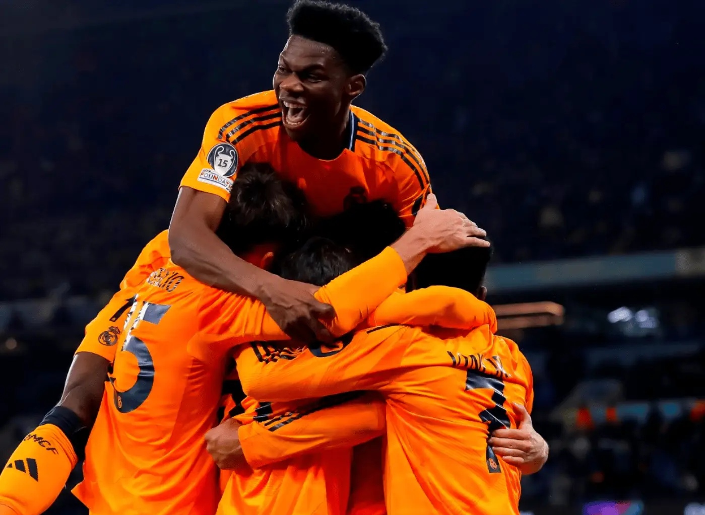 包含曼城险胜瑞士，戈麦斯点燃赛场的词条