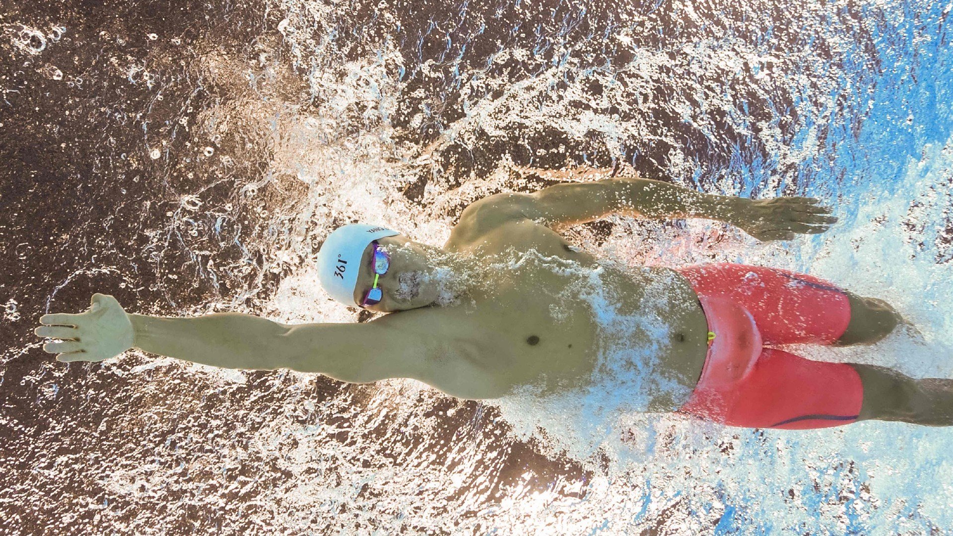 撕裂红土枷锁，鲁德如何让硬地惊艳成为新王座预言